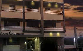 Hotel Onix Suites
